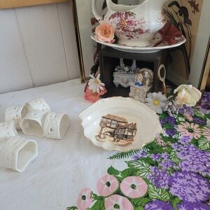 Vintage Sandland Ware Scalloped Trinket Dish "The Jolly Drover" Gold England